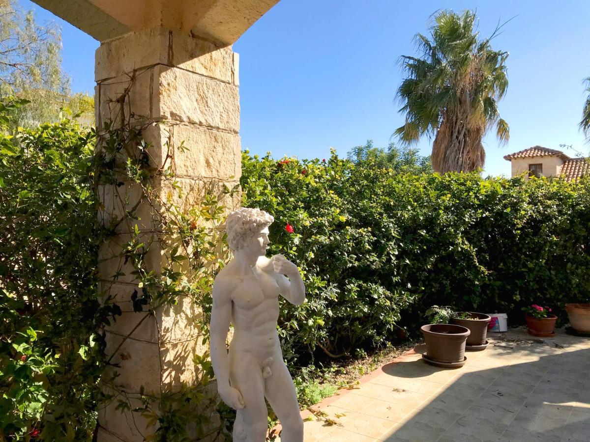 Amathousia Villa With Private Pool And Sea View Pissouri Exterior photo